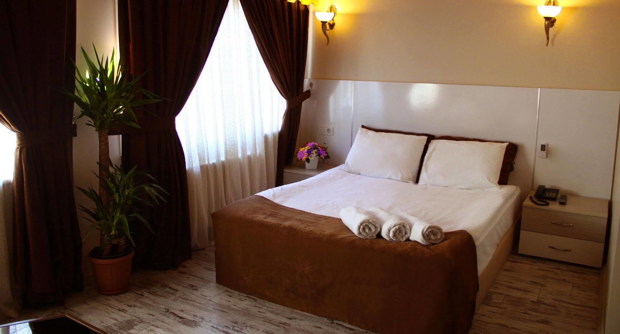 Hotel Life Room Istanbul Exterior photo